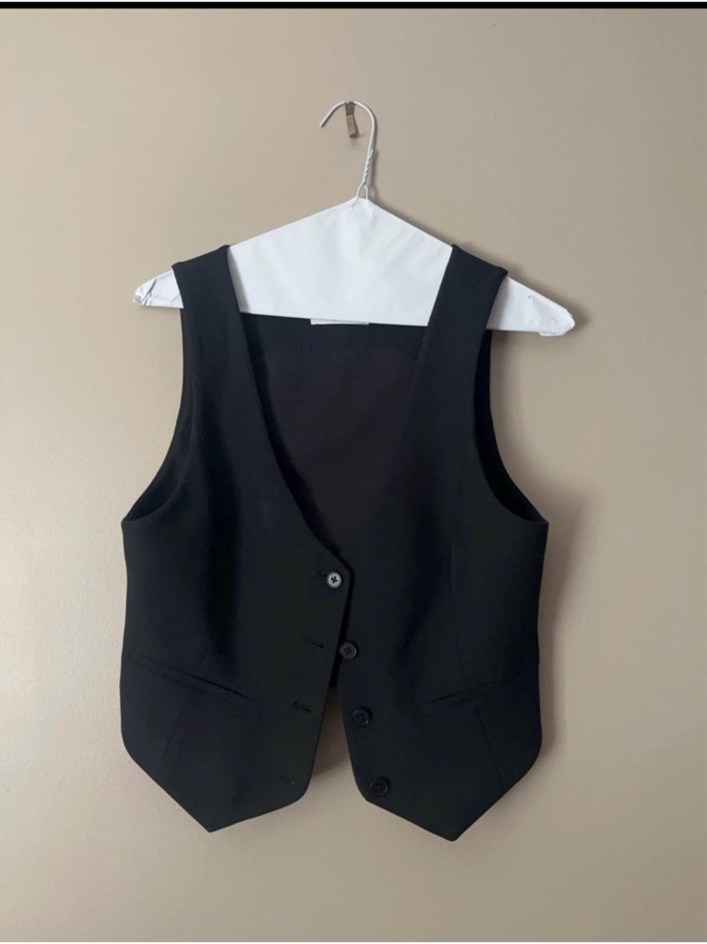 ARITIZA WILFRED VEST BLACK SIZE 6